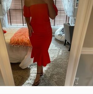 Venus Red Off-Shoulder Midi Dress | Date Night Brunch Carrie Bradshaw